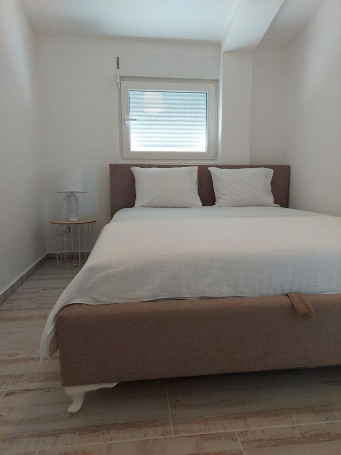 Apartmani.Sutomore Ngoại thất bức ảnh